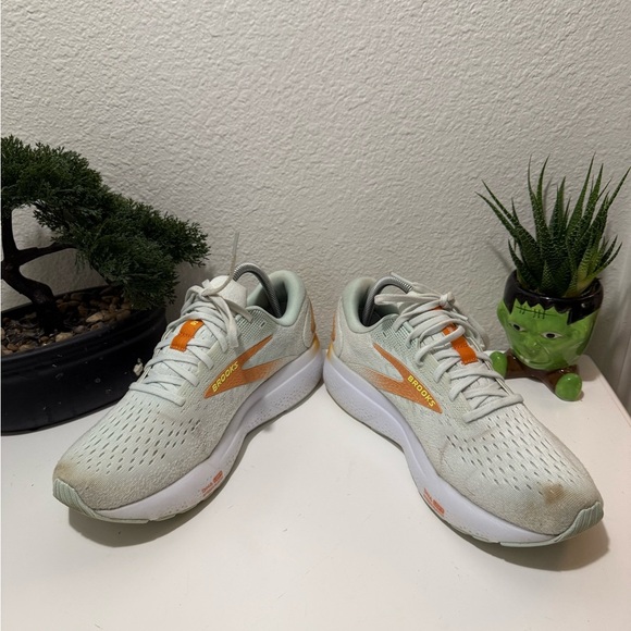 Brooks Women's Athletic Shoes - White and Orange - Picture 3 of 5